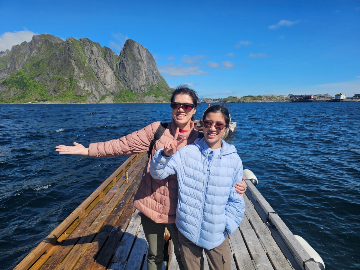 【太陽不打烊 挪威北極圈】 Day5-1 Olenilsøya kystfort 零技巧15分鐘解鎖絕美海景的回血步道 - 第44張圖 【太陽不打烊 挪威北極圈】 Day5-1 Olenilsøya kystfort 零技巧15分鐘解鎖絕美海景的回血步道
