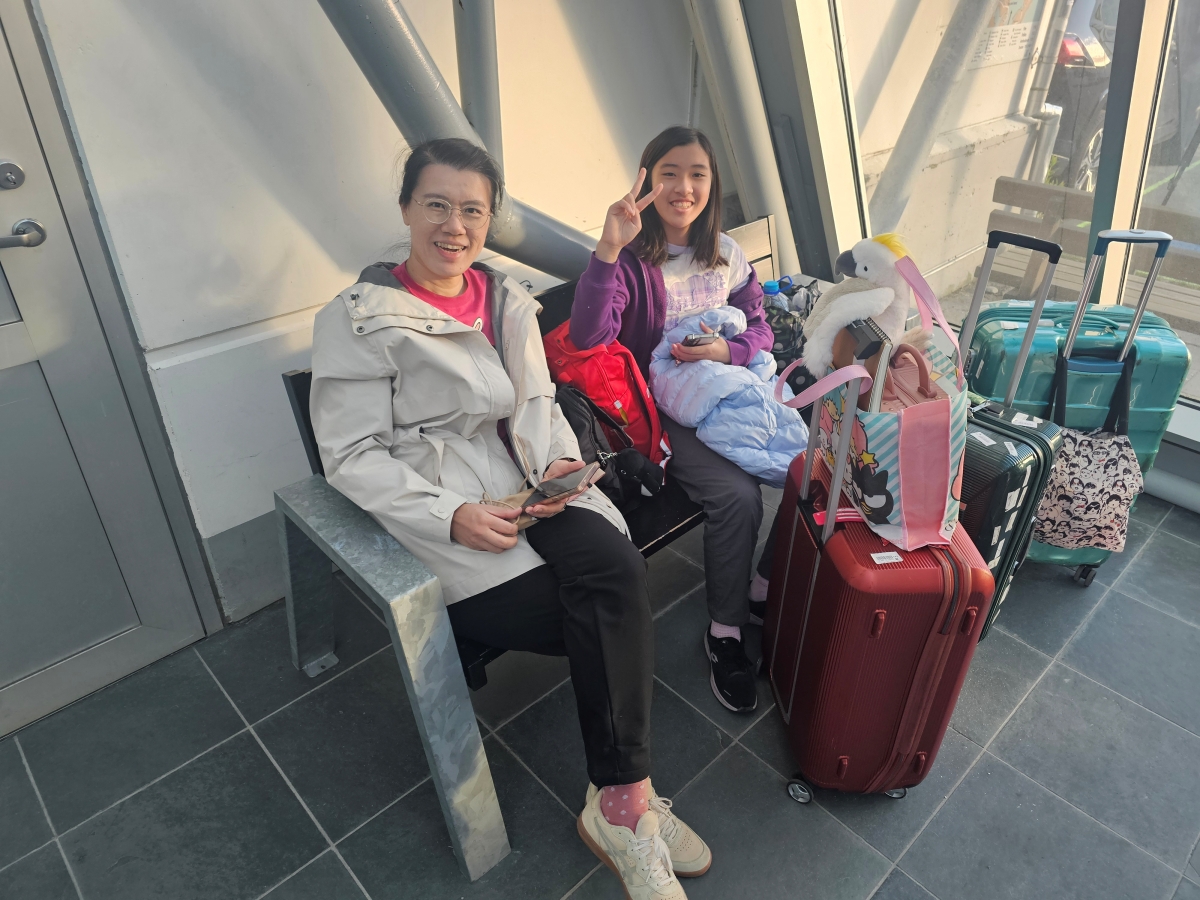 【太陽不打烊 挪威北極圈】 Day6-4 沿岸郵輪Hurtigruten:告別羅浮敦的北行航程 - 第8張圖 【太陽不打烊 挪威北極圈】 Day6-4 沿岸郵輪Hurtigruten:告別羅浮敦的北行航程