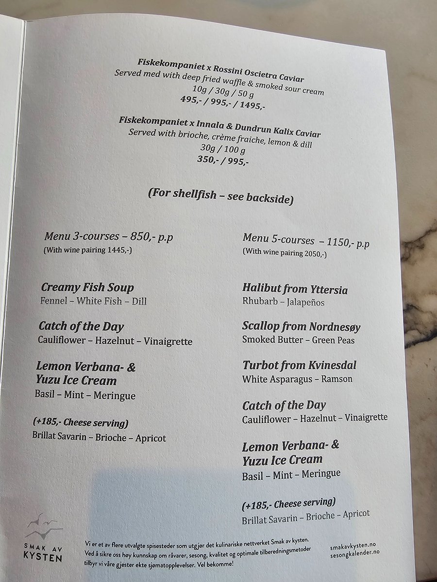 【挪威Tromsø食記】海鮮餐廳Fiskekompaniet,北極圈港邊頂級奢華,解鎖人生最貴一餐! - 第6張圖 【挪威Tromsø食記】海鮮餐廳Fiskekompaniet,北極圈港邊頂級奢華,解鎖人生最貴一餐!