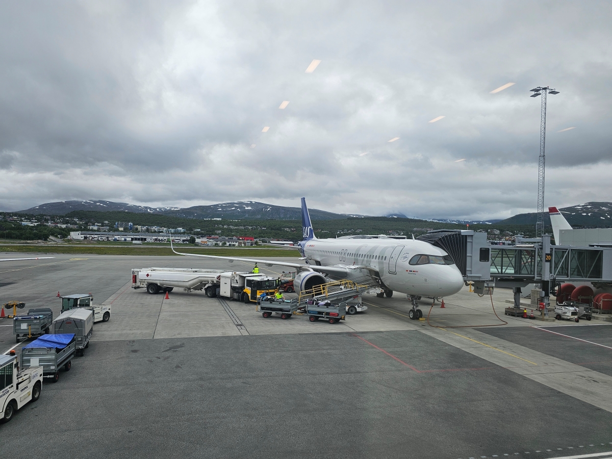 【飛行隨筆】Tromsø(TOS)-Oslo(OSL) by 挪威人航空(Norwegian)(B737-800) - 第8張圖 【飛行隨筆】Tromsø(TOS)-Oslo(OSL) by 挪威人航空(Norwegian)(B737-800)