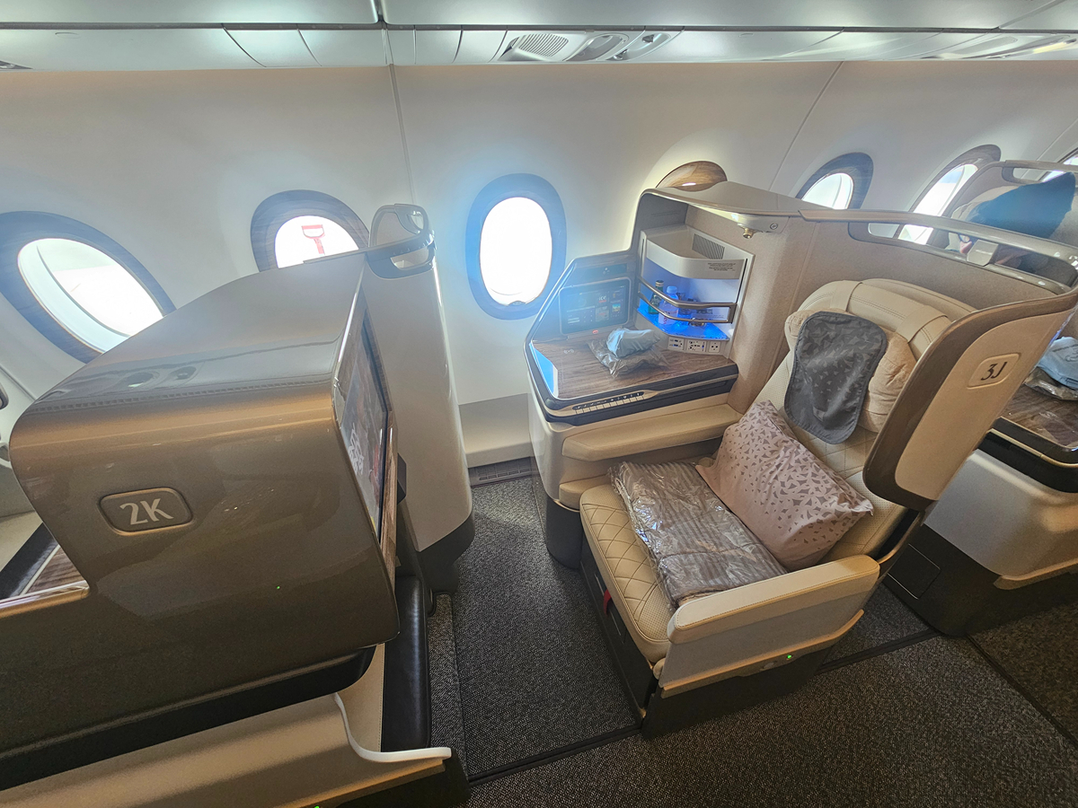 【飛行食記】奧斯陸(OSL)-杜拜(DXB) by 阿聯酋航空商務艙(A350-900) - 第21張圖 【飛行食記】奧斯陸(OSL)-杜拜(DXB) by 阿聯酋航空商務艙(A350-900)