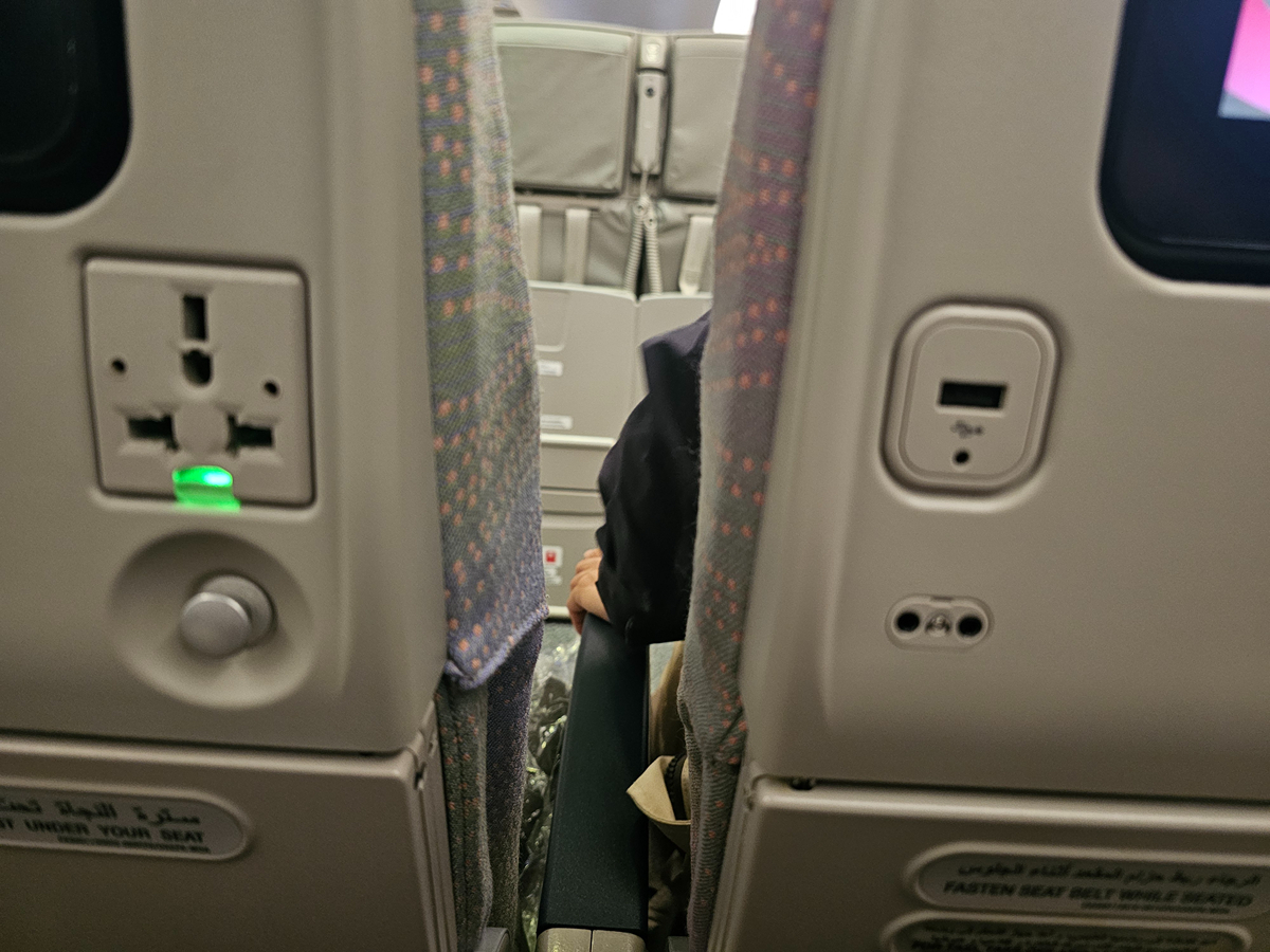 【飛行食記】杜拜(DXB)-台北桃園(TPE)- by 阿聯酋航空(A380-800) - 第14張圖 【飛行食記】杜拜(DXB)-台北桃園(TPE)- by 阿聯酋航空(A380-800)