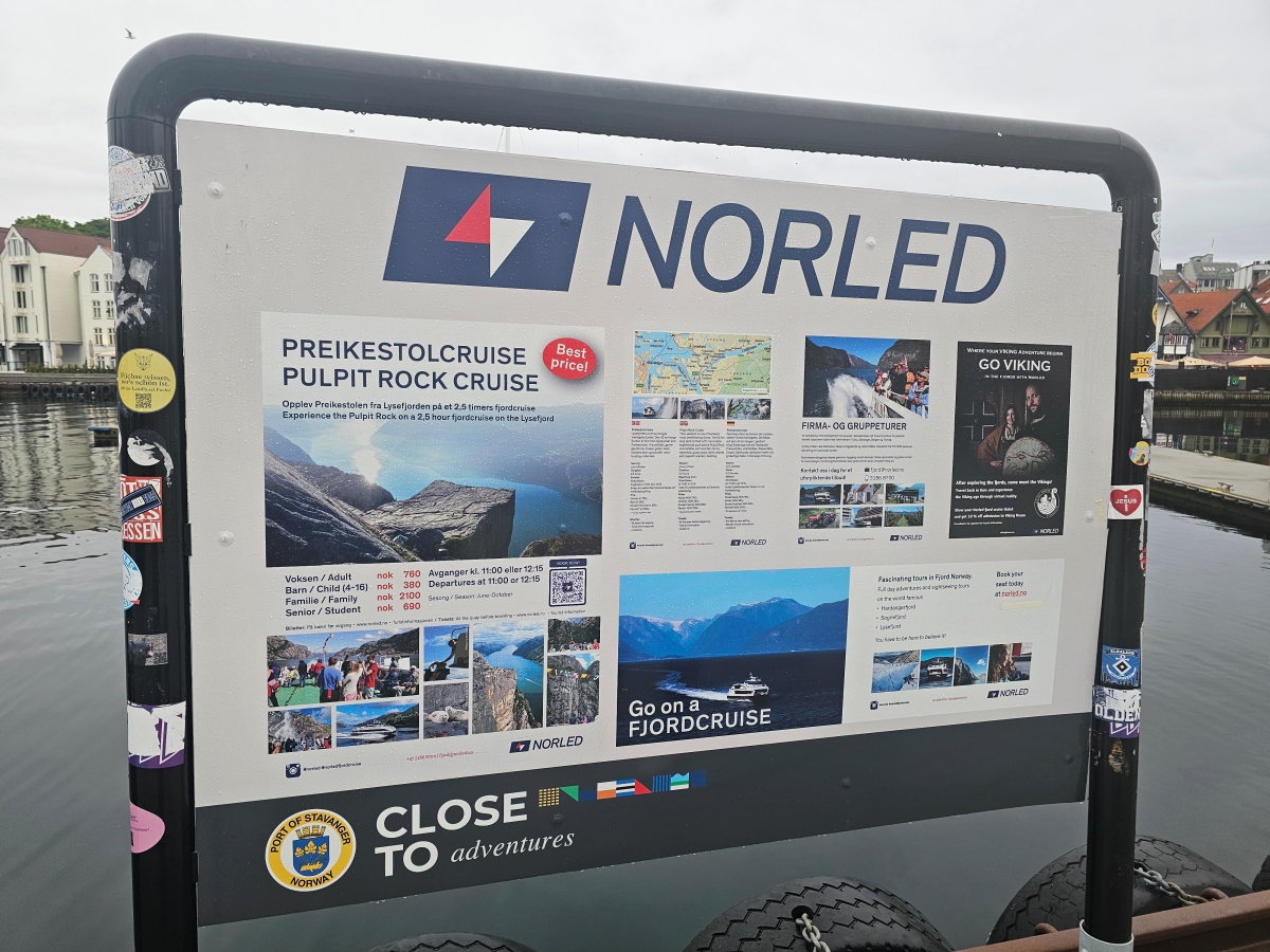 【太陽不打烊 挪威北極圈】 Day9-1 乘船穿梭呂瑟峽灣(Lysefjord):仰望千仞絕壁,體驗萬噸巨岩的震撼 - 第8張圖 【太陽不打烊 挪威北極圈】 Day9-1 乘船穿梭呂瑟峽灣(Lysefjord):仰望千仞絕壁,體驗萬噸巨岩的震撼